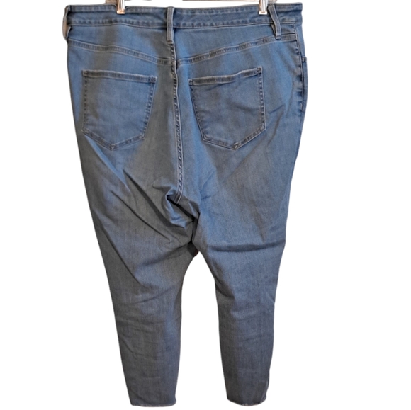 AVA & VIV Jeans - Picture 2 of 6